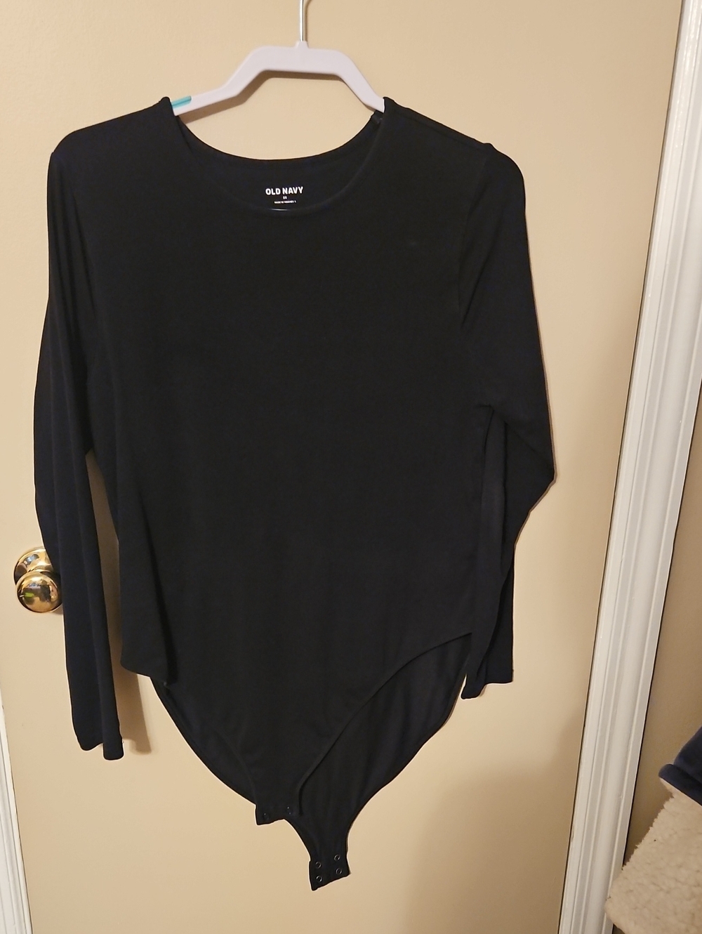 Old Navy Black Long-Sleeve Crewneck Bodysuit